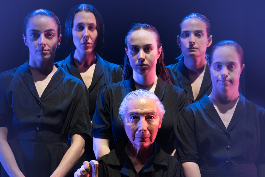 CASA BERNARDA ALBA CASA BERNARDA ALBA